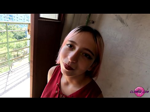 ❤️ Cov tub ntxhais kawm Sensual Sucks ib tug neeg txawv txawv nyob rau hauv lub Outback - Cum ntawm nws lub ntsej muag ❤️❌ porno ntawm peb ❌ Ib